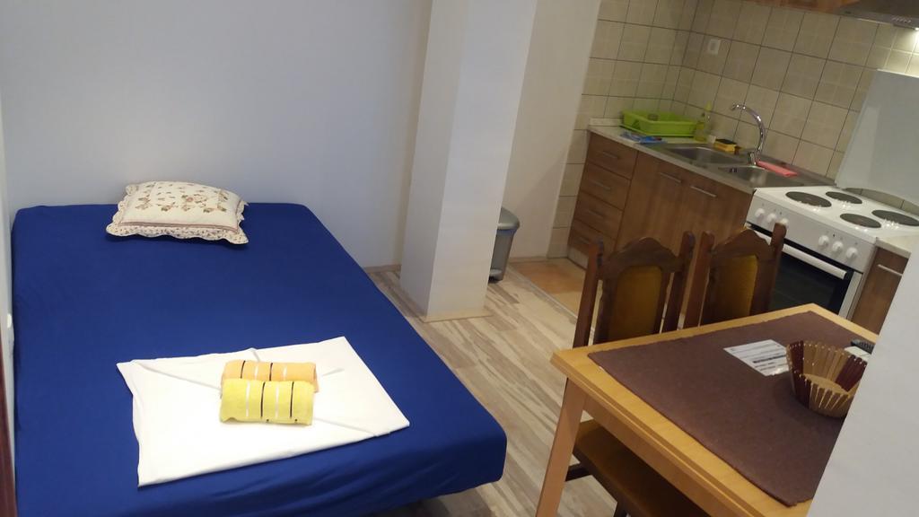 Apartment Cvijanovic بلوتشي المظهر الخارجي الصورة